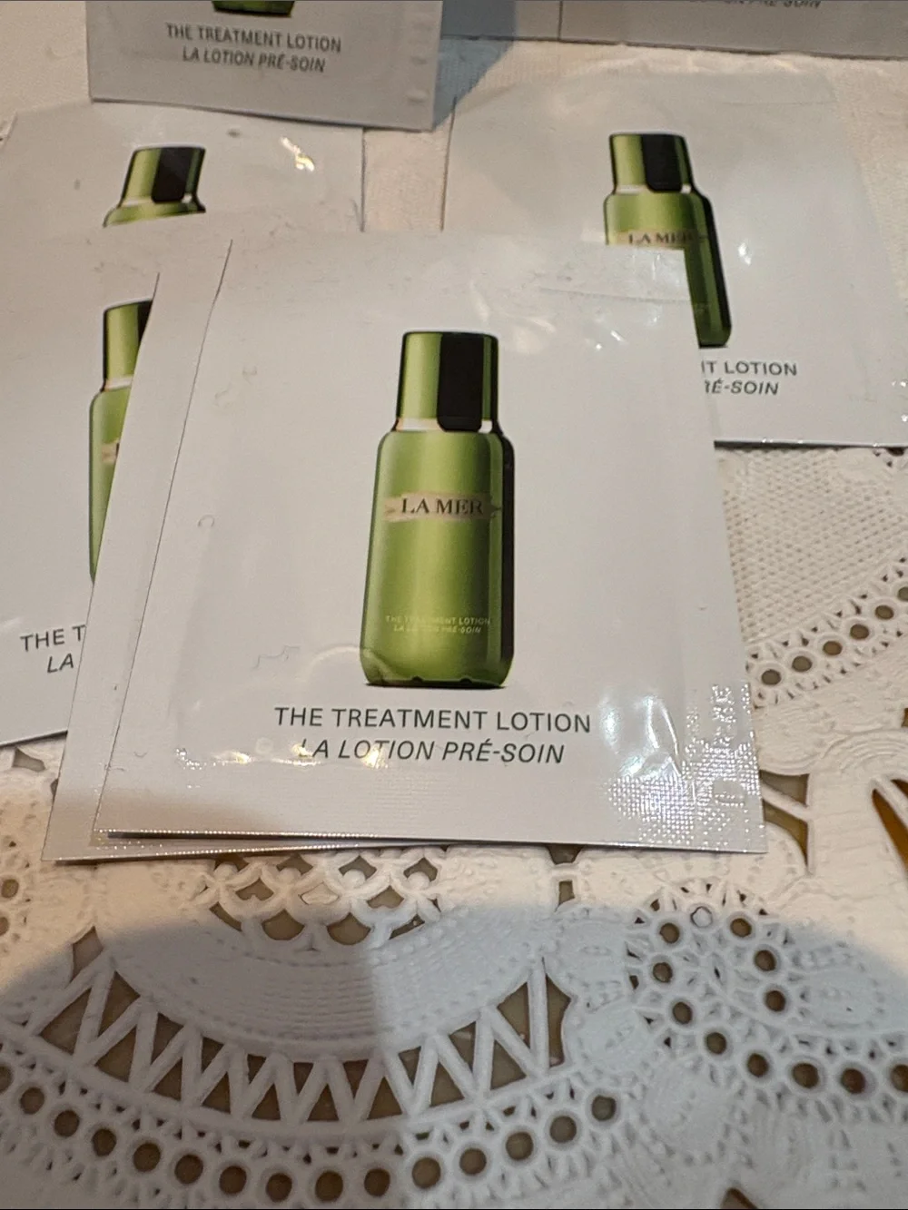 La Mer The Treatment Lotion Set of 8 Sample ♥️ Travel Size Packets